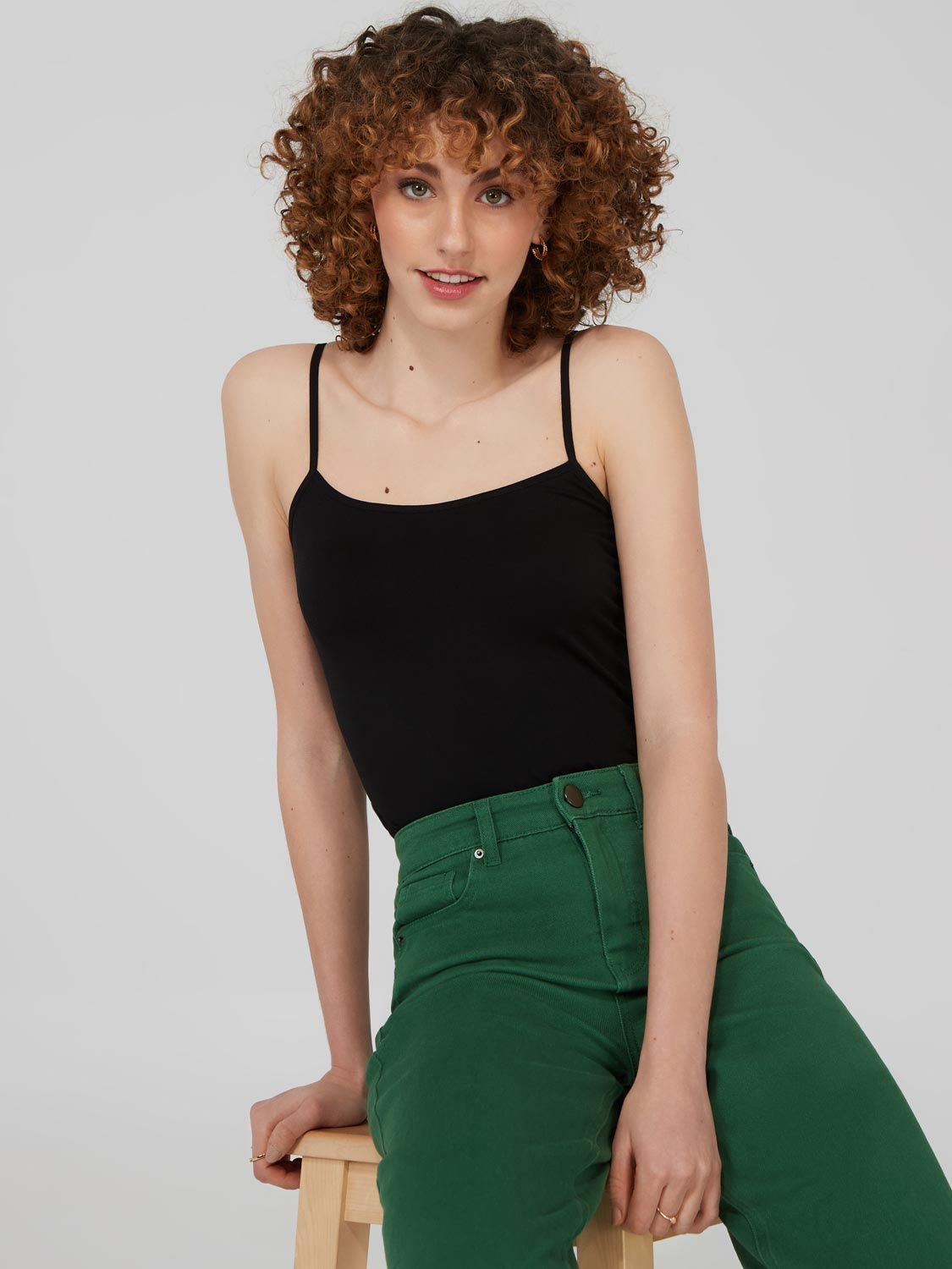 Scoop Neck Seamless Tank Top sold by Suzy Shier product image thumbnail 5