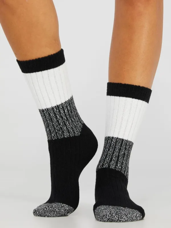 2-Pack Of Colourblock Socks sold by Suzy Shier