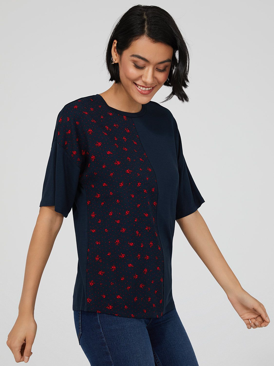 Color Block Crew Neck Short Sleeve Top sold by Suzy Shier product image thumbnail 2