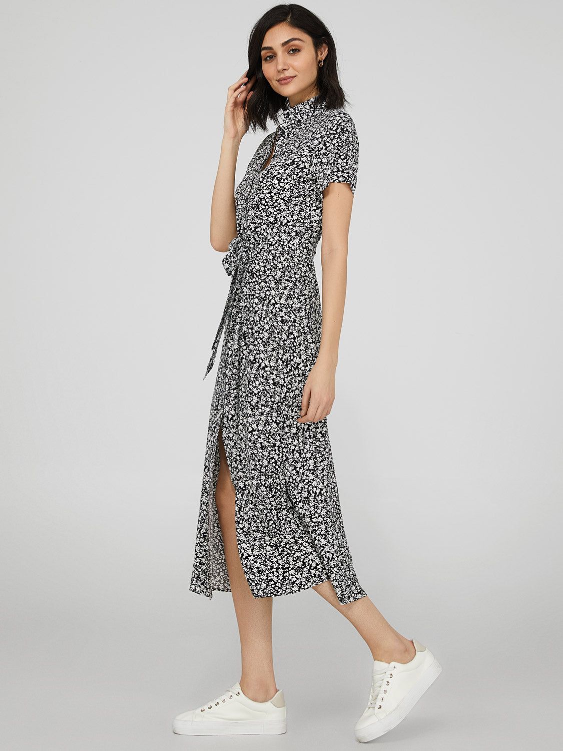 Printed Button-Front Midi Shirt Dress sold by Suzy Shier product image thumbnail 3