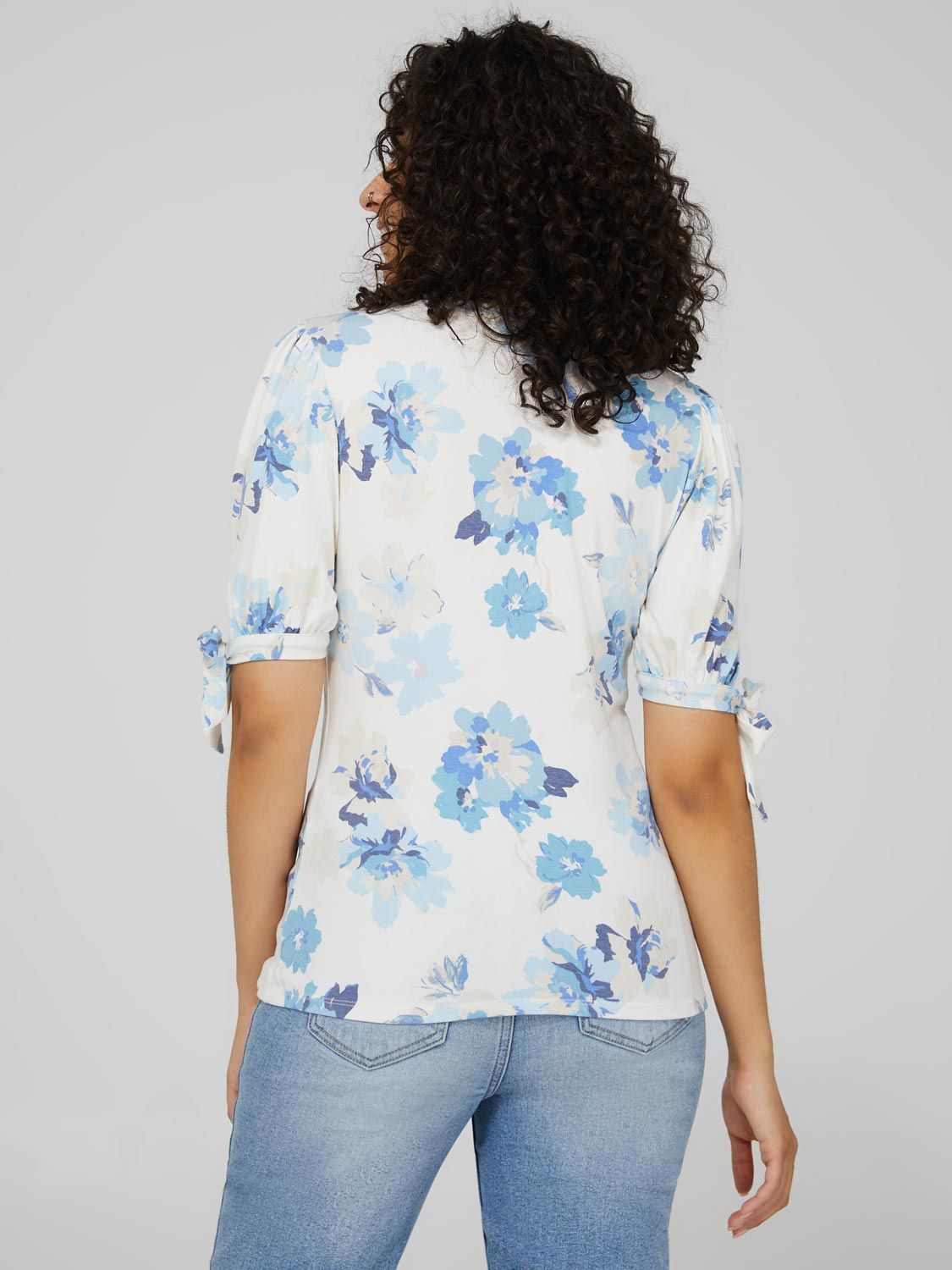 Printed Puff Sleeve V-Neck Top sold by Suzy Shier product image thumbnail 4