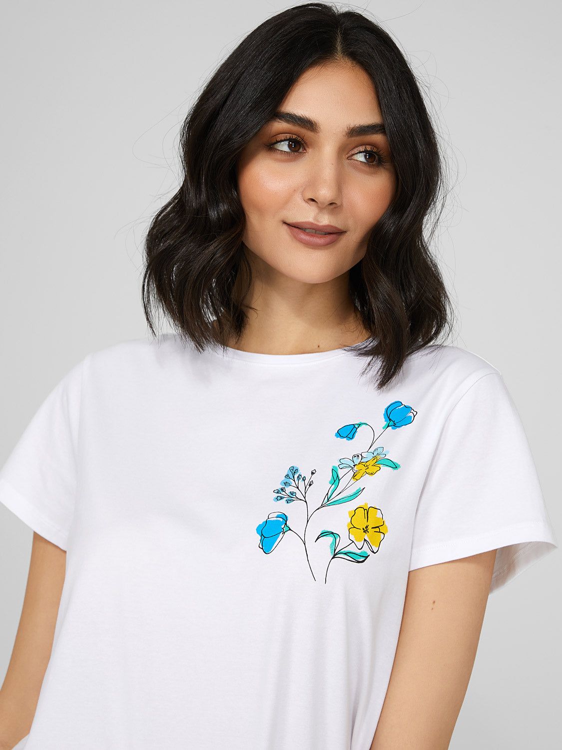 Floral Short Sleeve Top sold by Suzy Shier product image thumbnail 2