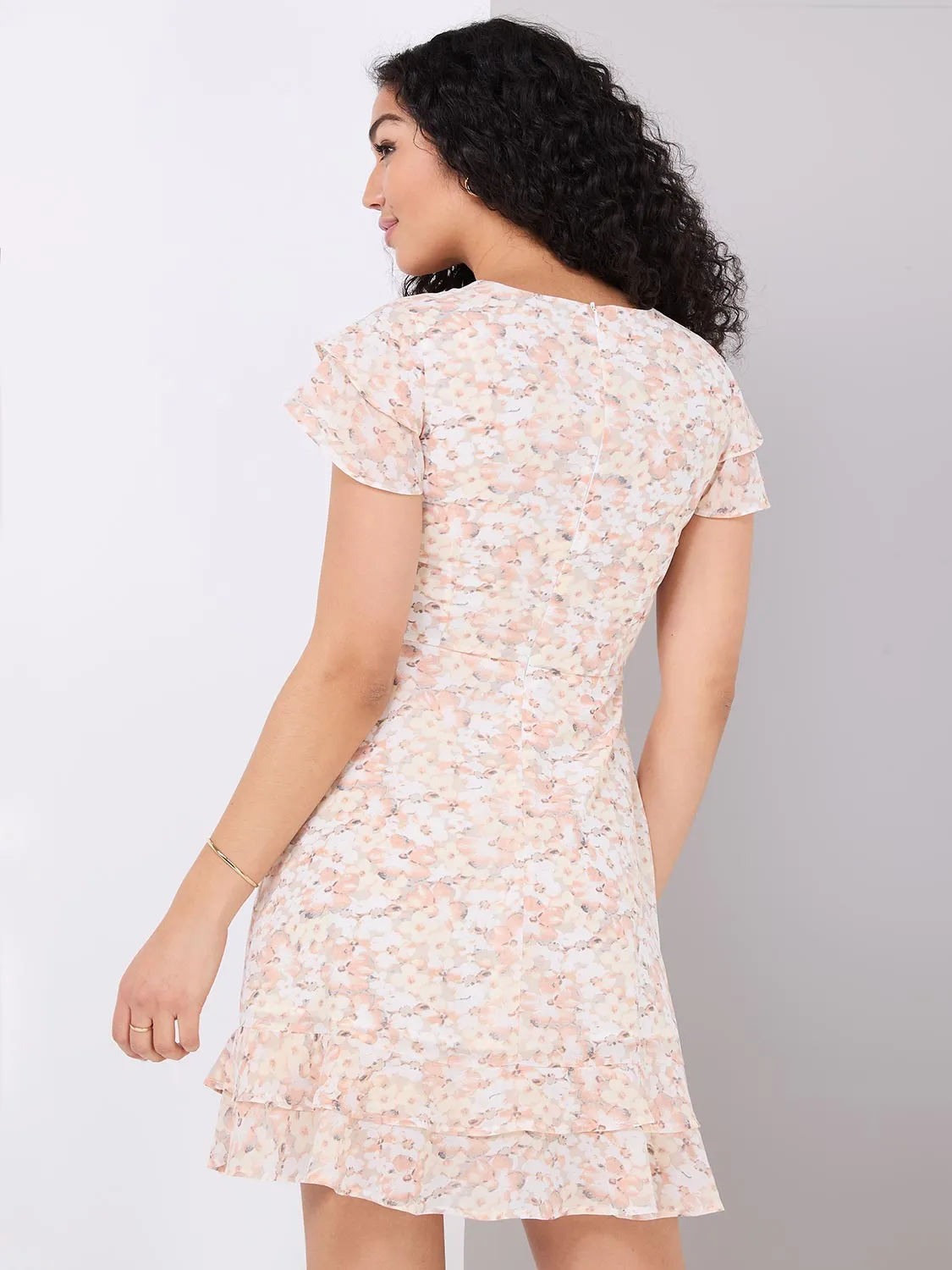 Floral Print Chiffon Dress With Ruffle Details sold by Suzy Shier product image thumbnail 4
