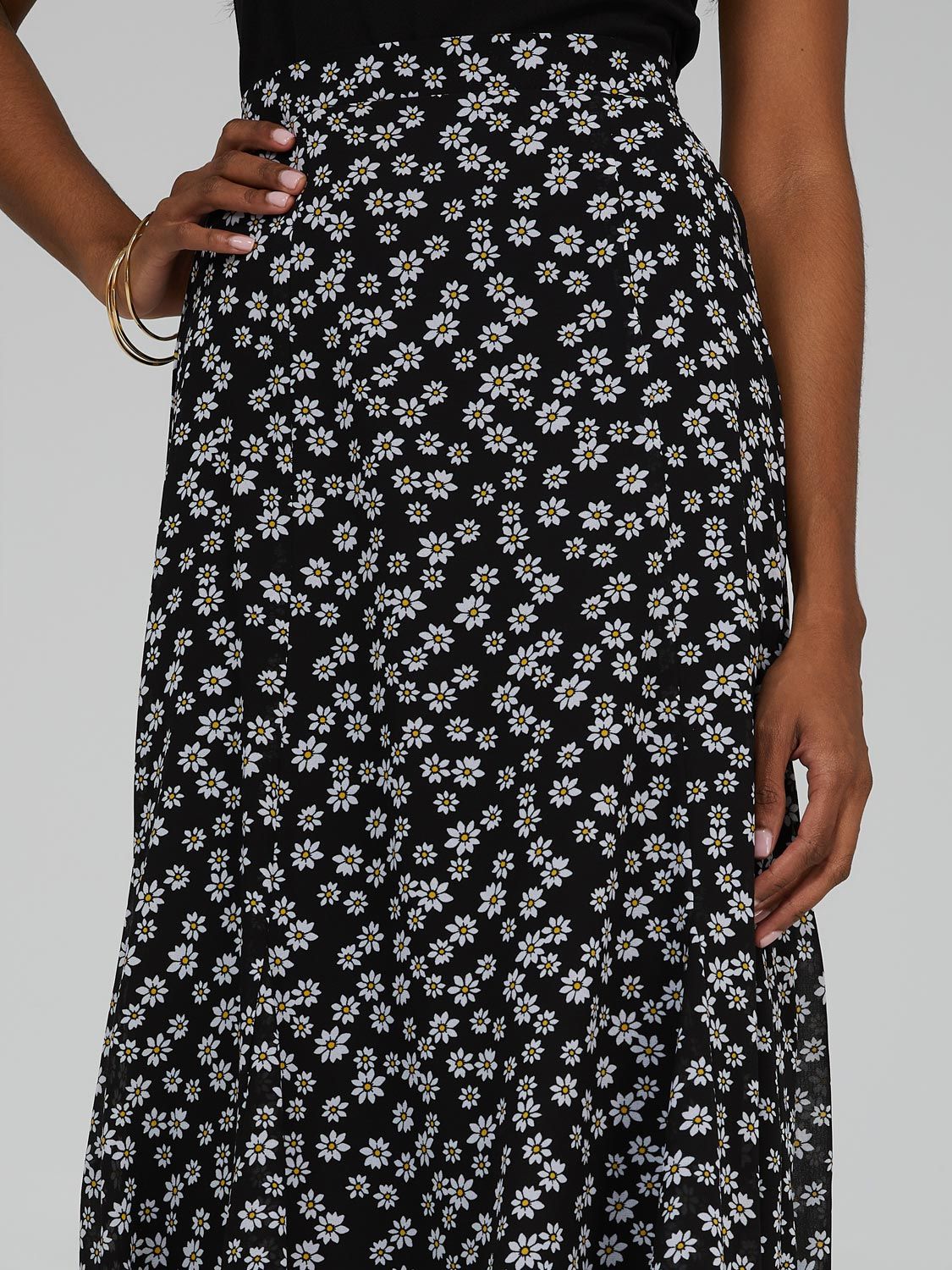 High-Low Pull-On Skirt sold by Suzy Shier product image thumbnail 3