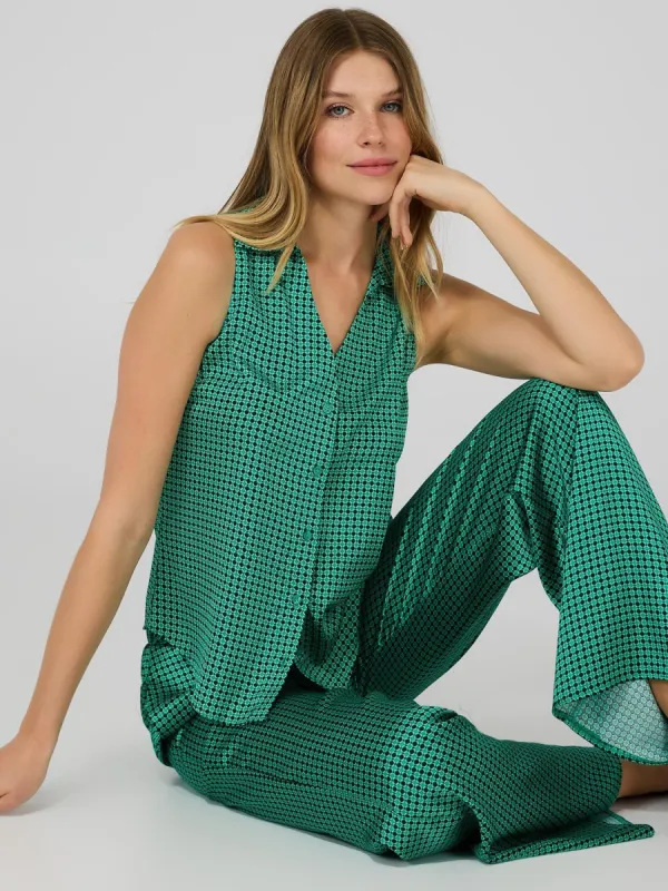 Retro Print Sleeveless Blouse sold by Suzy Shier