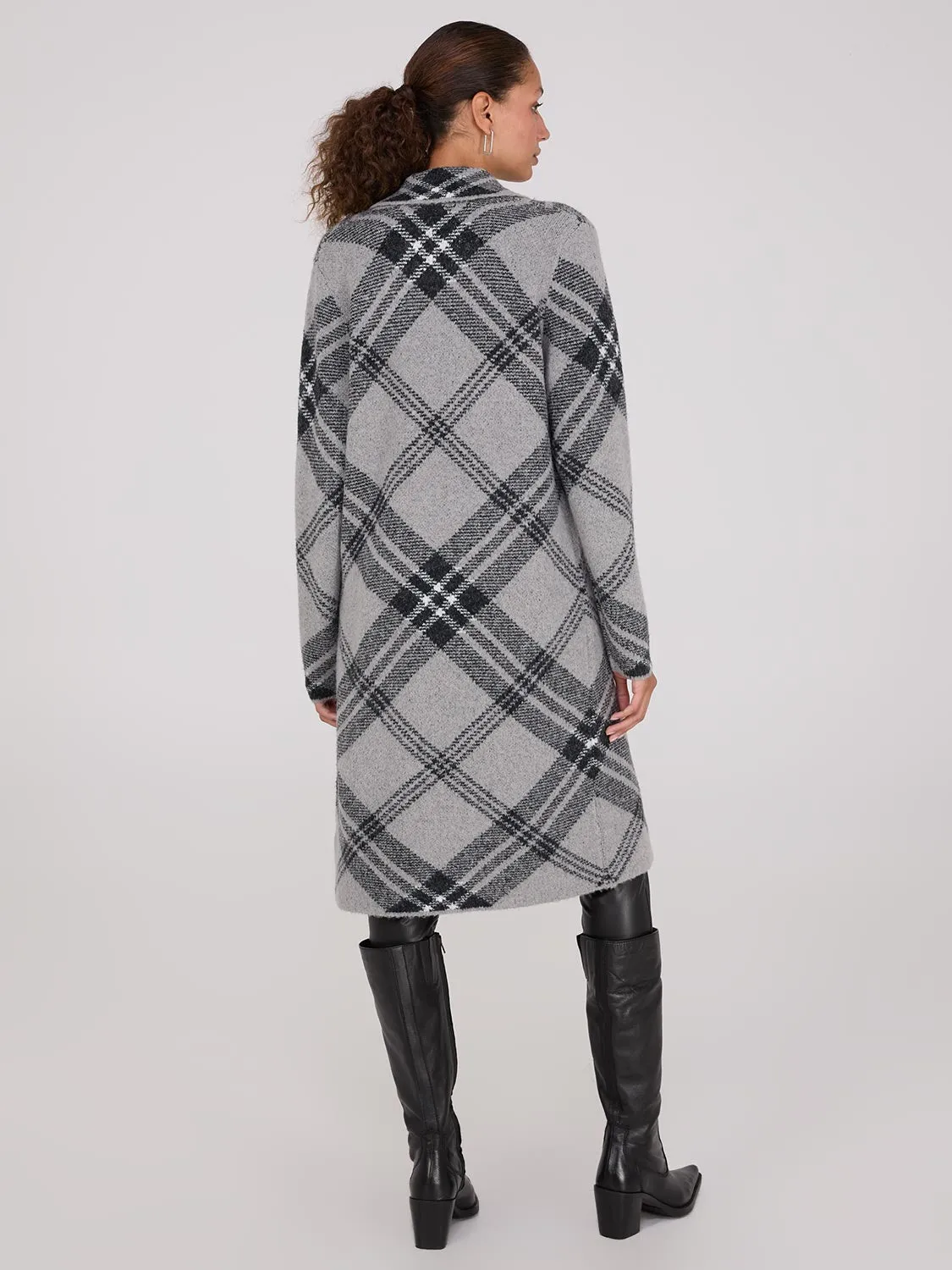 Plaid Notch Collar One-Button Duster sold by Suzy Shier product image thumbnail 4