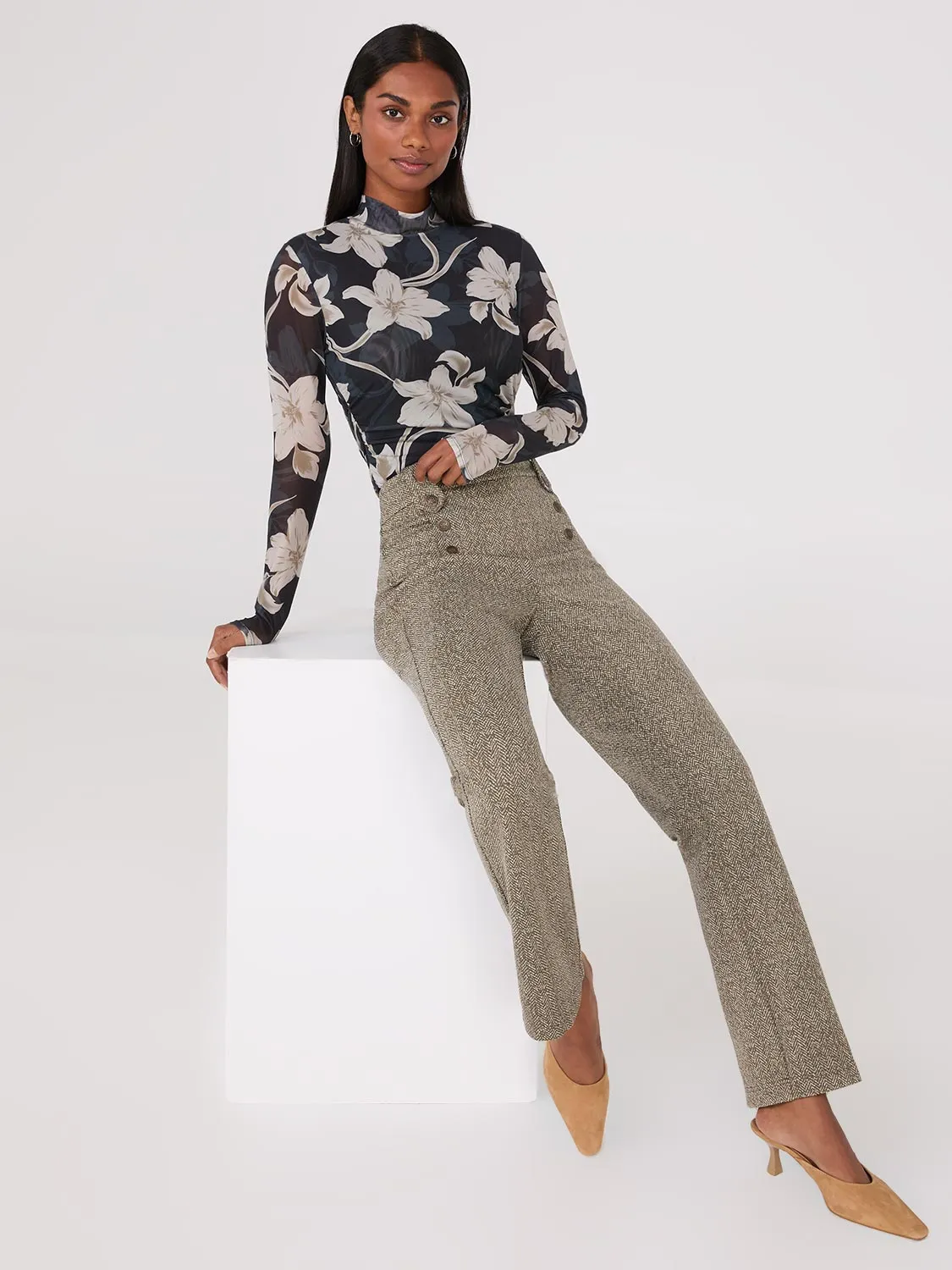 Floral Print Mock Neck Mesh Top sold by Suzy Shier product image thumbnail 3