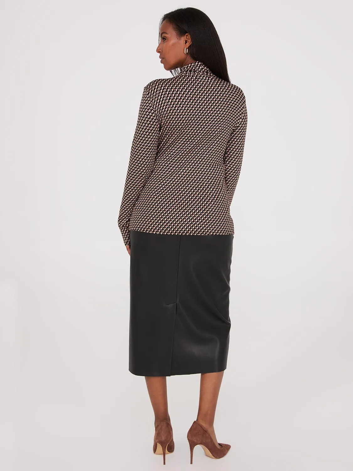 Printed Long Sleeve Turtleneck Top sold by Suzy Shier product image thumbnail 4