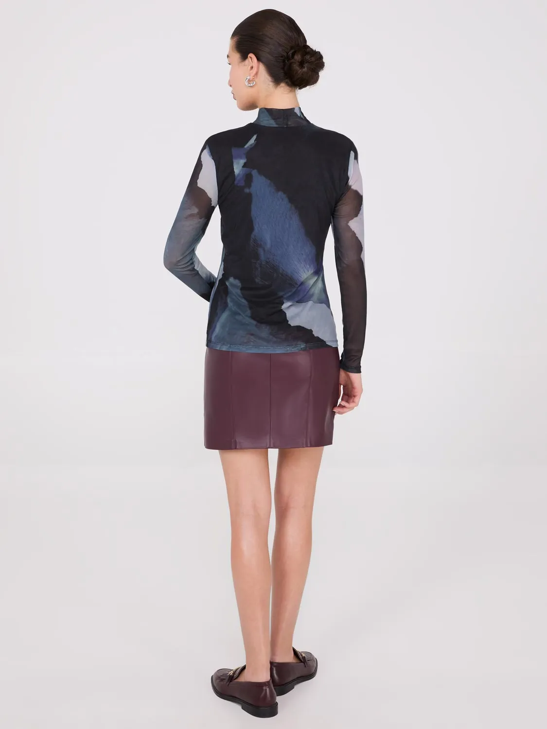 Abstract Print Rhinestone Mesh Top sold by Suzy Shier product image thumbnail 4