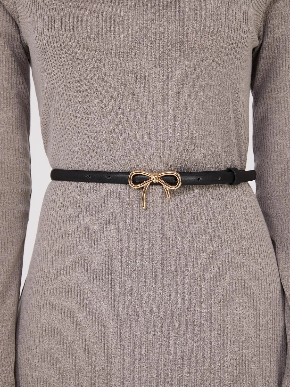 Metal Bow Buckle Belt sold by Suzy Shier product image thumbnail 2
