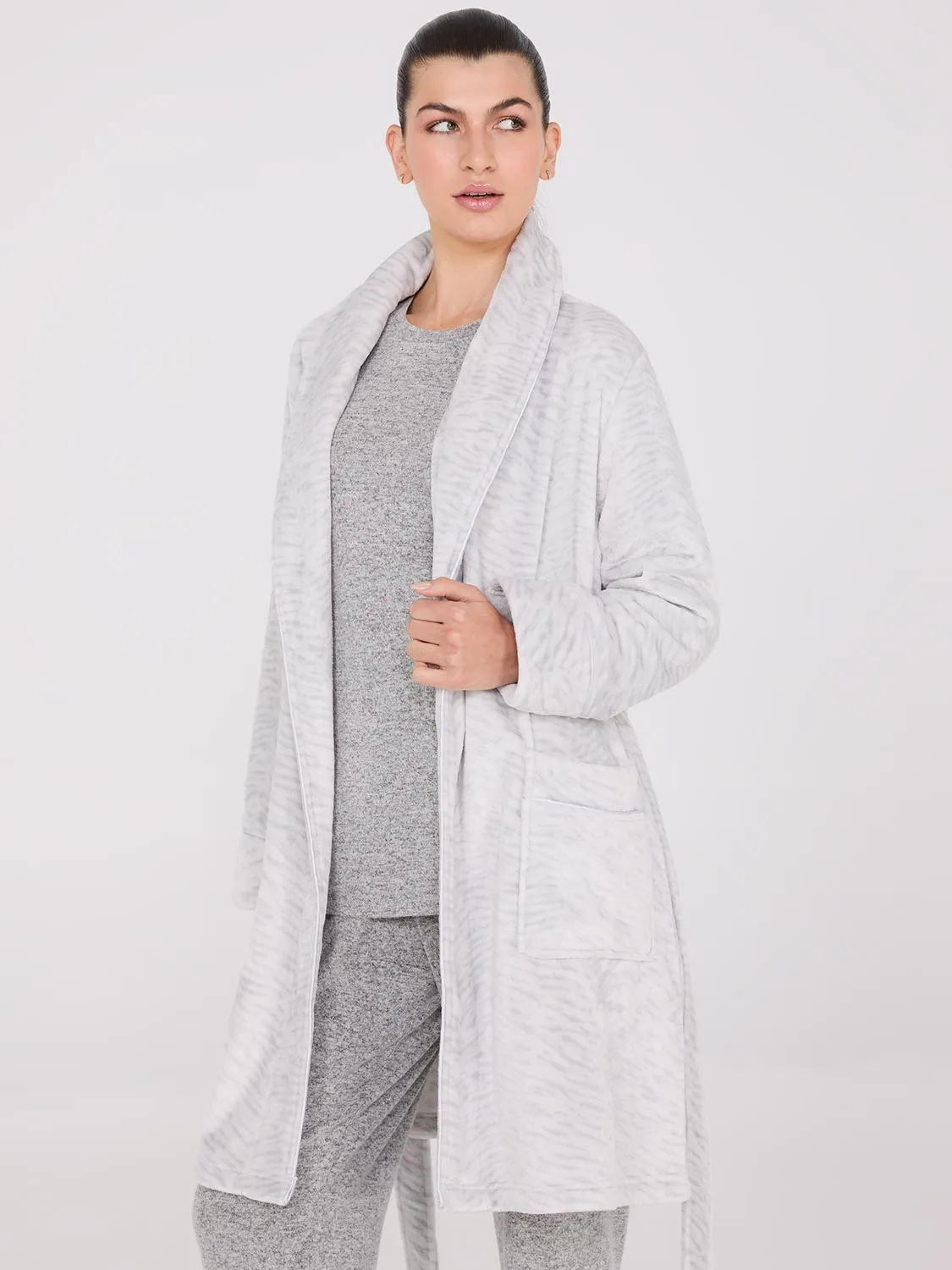 Animal Print Plush Robe sold by Suzy Shier product image thumbnail 2