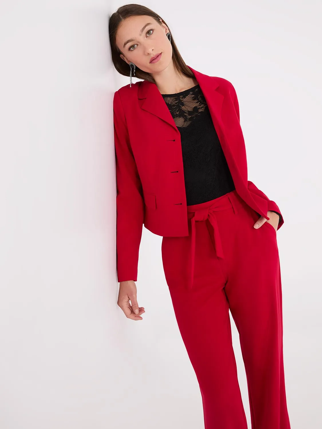 Floral Lace Sweeheart Neckline Top sold by Suzy Shier product image thumbnail 3