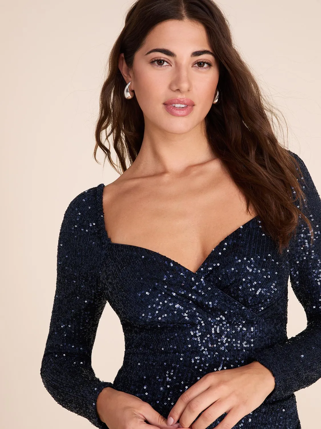 Long Sleeve Sweetheart Sequin Knee Length Dress sold by Suzy Shier product image thumbnail 2