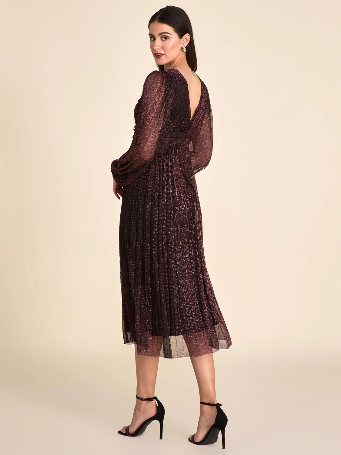 Balloon Sleeve Metallic Crinkle Knit Midi Dress sold by Suzy Shier product image thumbnail 2