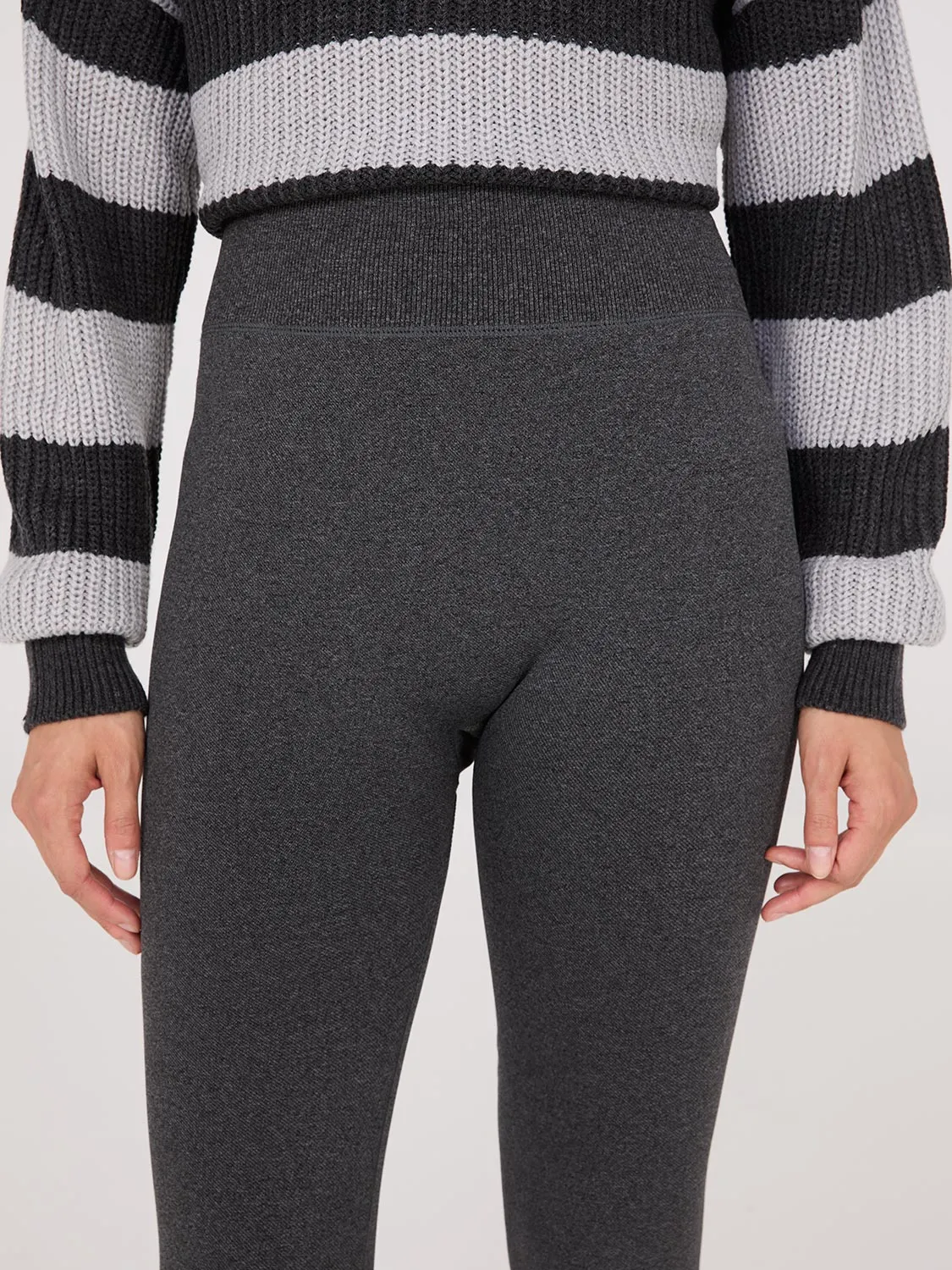 Fur Line Seamless Leggings sold by Suzy Shier product image thumbnail 2