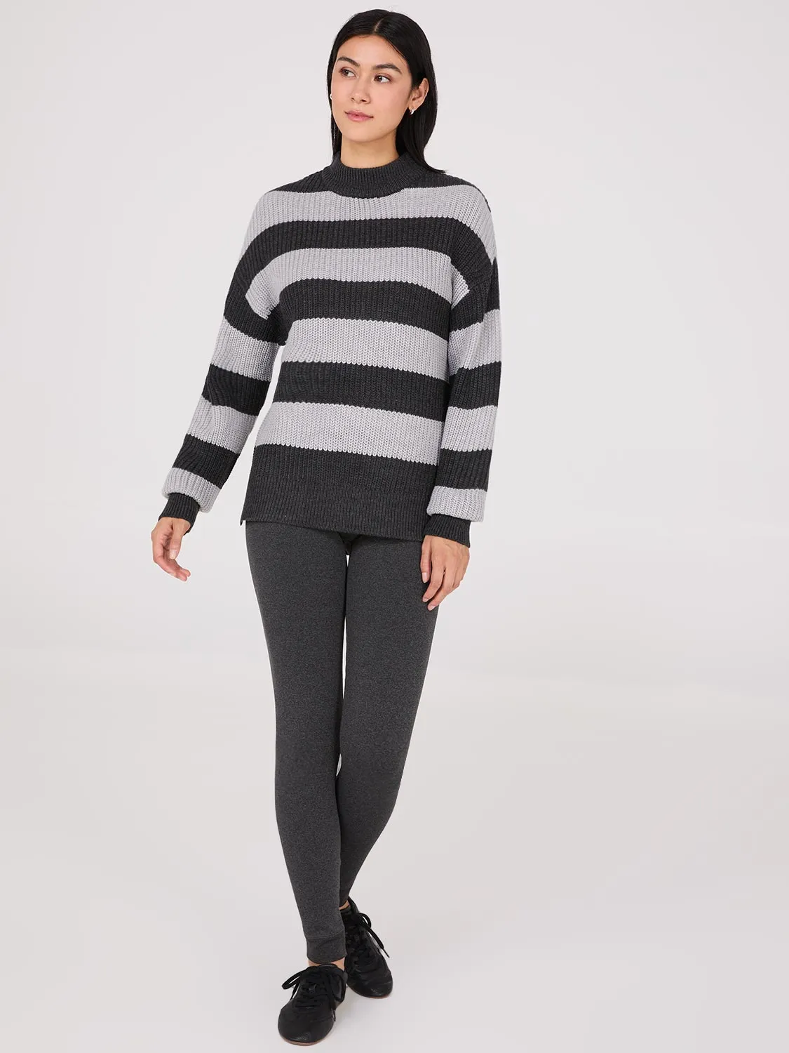 Fur Line Seamless Leggings sold by Suzy Shier