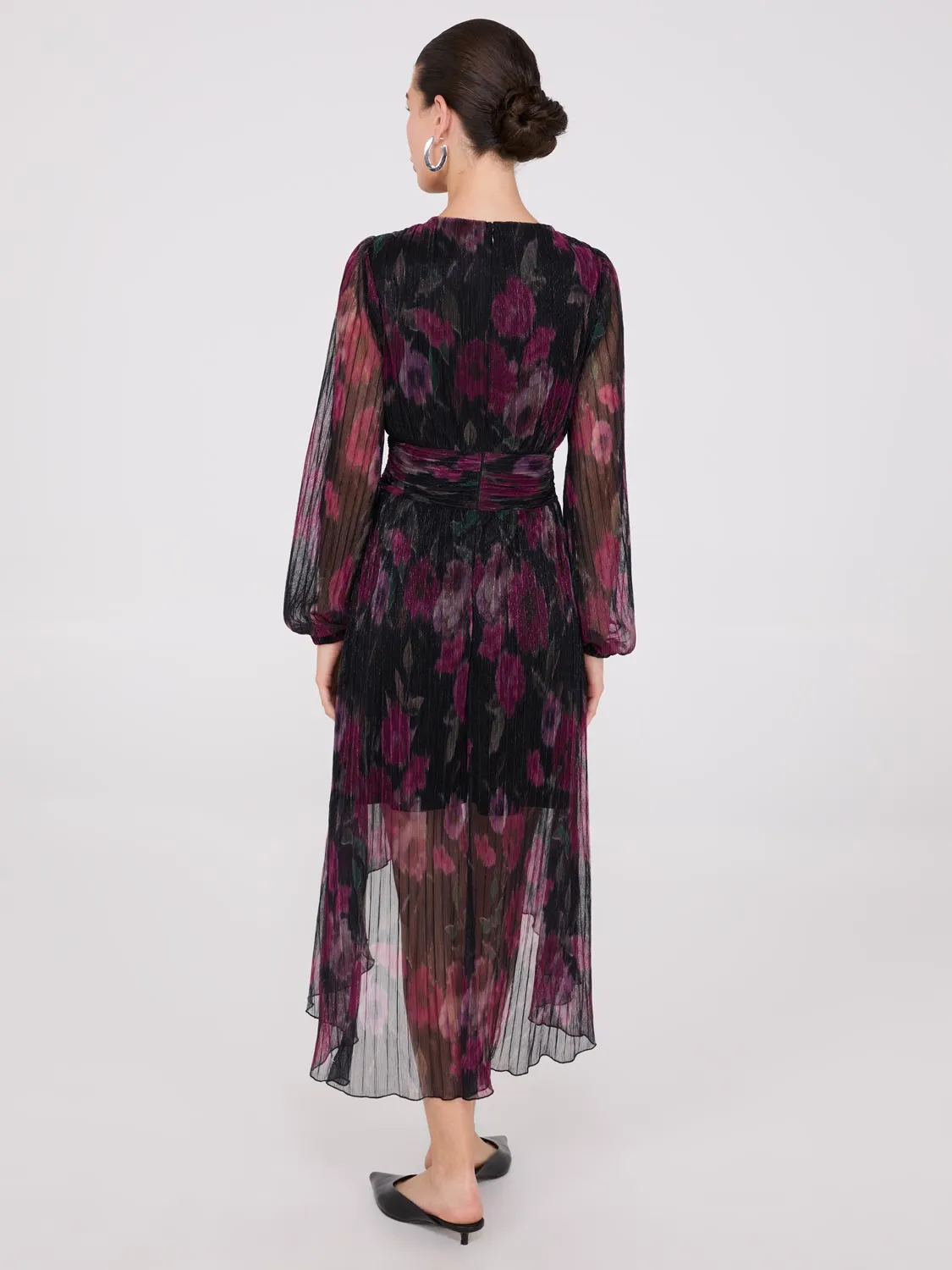 Floral Print Crossover Plisse Midi Dress sold by Suzy Shier product image thumbnail 4