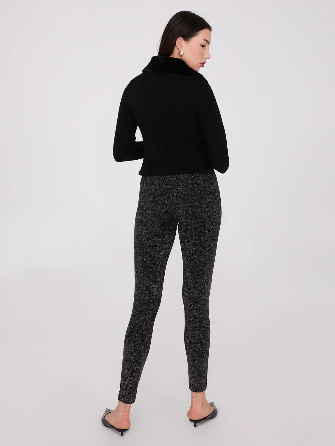Shimmer Seamless Leggings sold by Suzy Shier product image thumbnail 4
