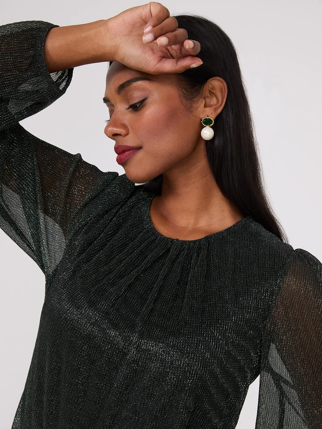 Metallic Plisse Mesh Top sold by Suzy Shier product image thumbnail 2