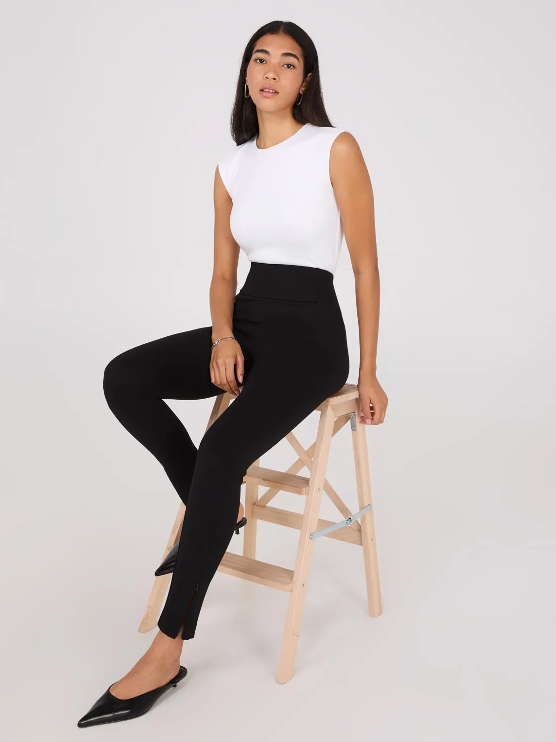 Zipper Hem Skinny Leg Pants sold by Suzy Shier product image thumbnail 5