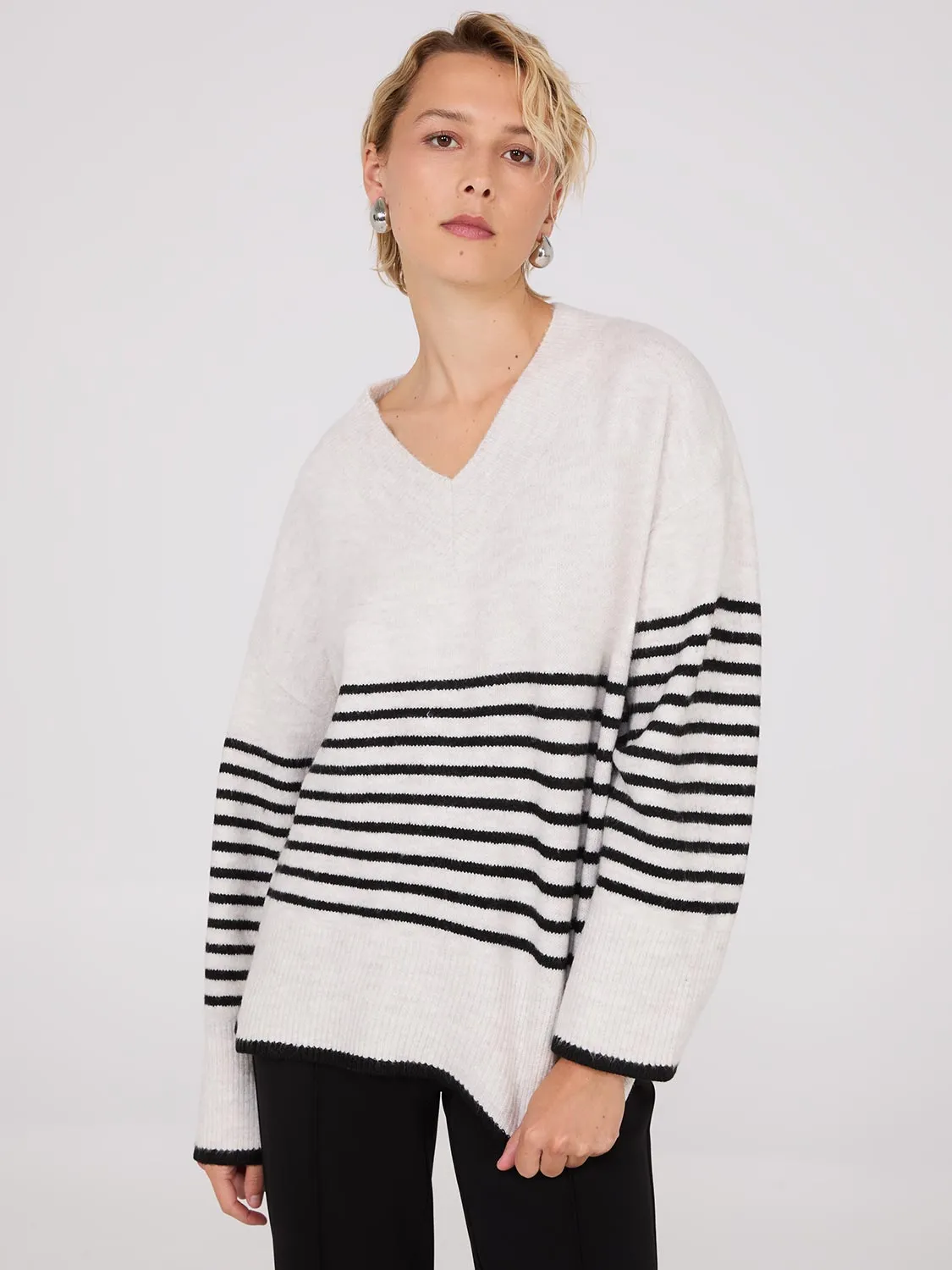 Striped V-Neck Loose Sweater sold by Suzy Shier product image thumbnail 3