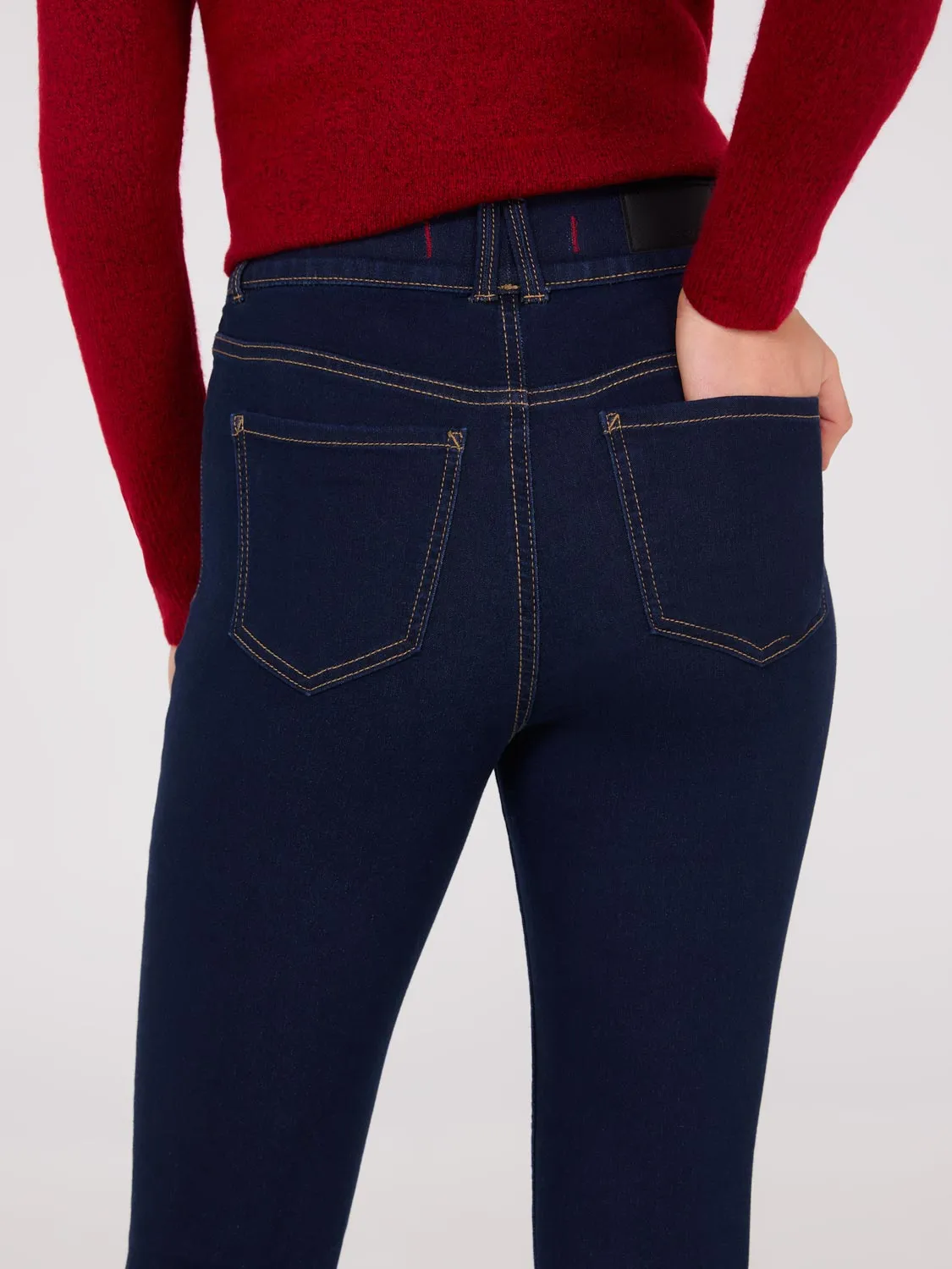 Skinny Leg Stretch Jeans sold by Suzy Shier product image thumbnail 4