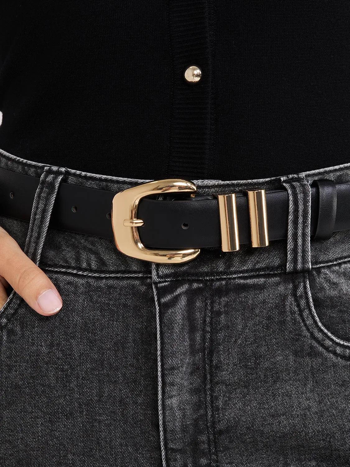 Gold Metal Buckle Belt sold by Suzy Shier product image thumbnail 2
