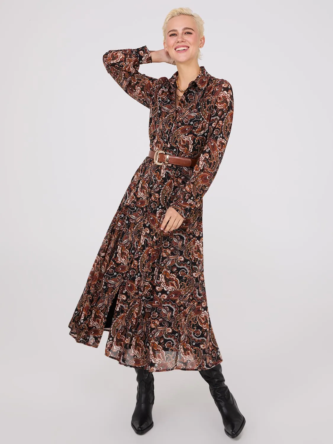 Gold Round Buckle Belt sold by Suzy Shier