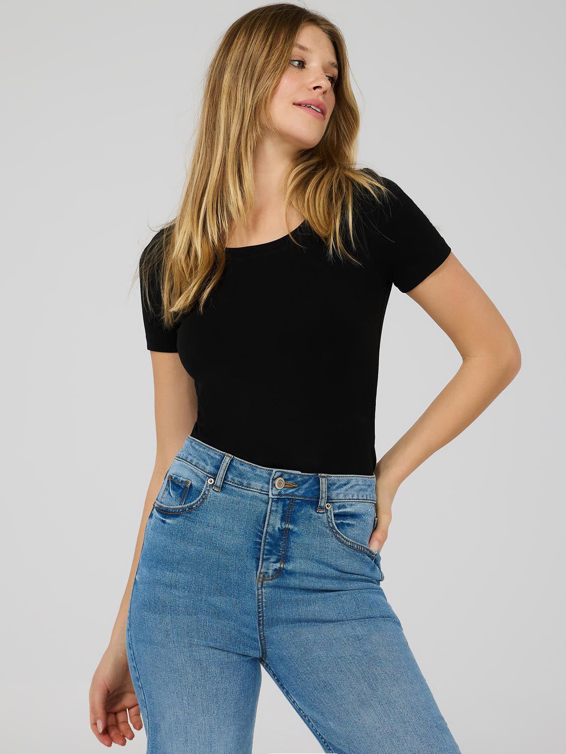 Short Sleeve Scoop Neck T-Shirt sold by Suzy Shier product image thumbnail 5