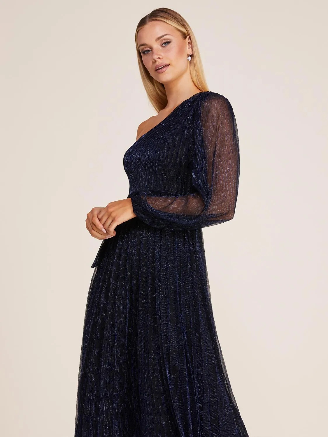 One-Shoulder Crinklle Lurex Fit & Flare Midi Dress sold by Suzy Shier product image thumbnail 3