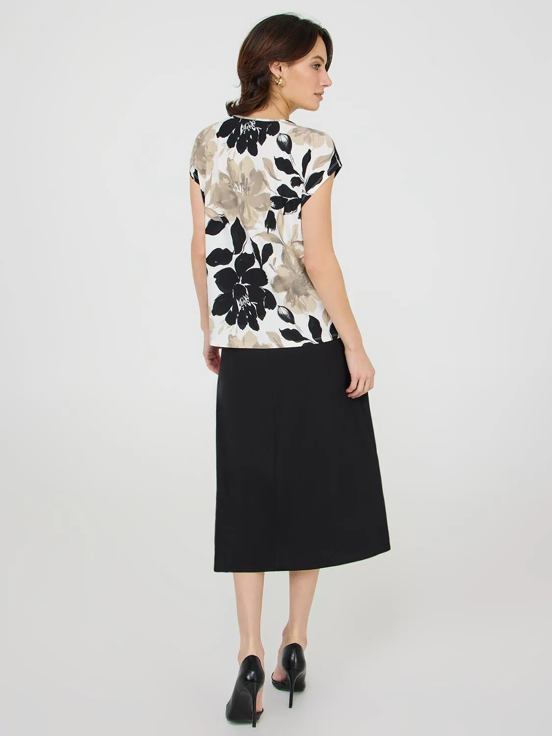Floral Print Pleated Top With Bar Detail sold by Suzy Shier product image thumbnail 4