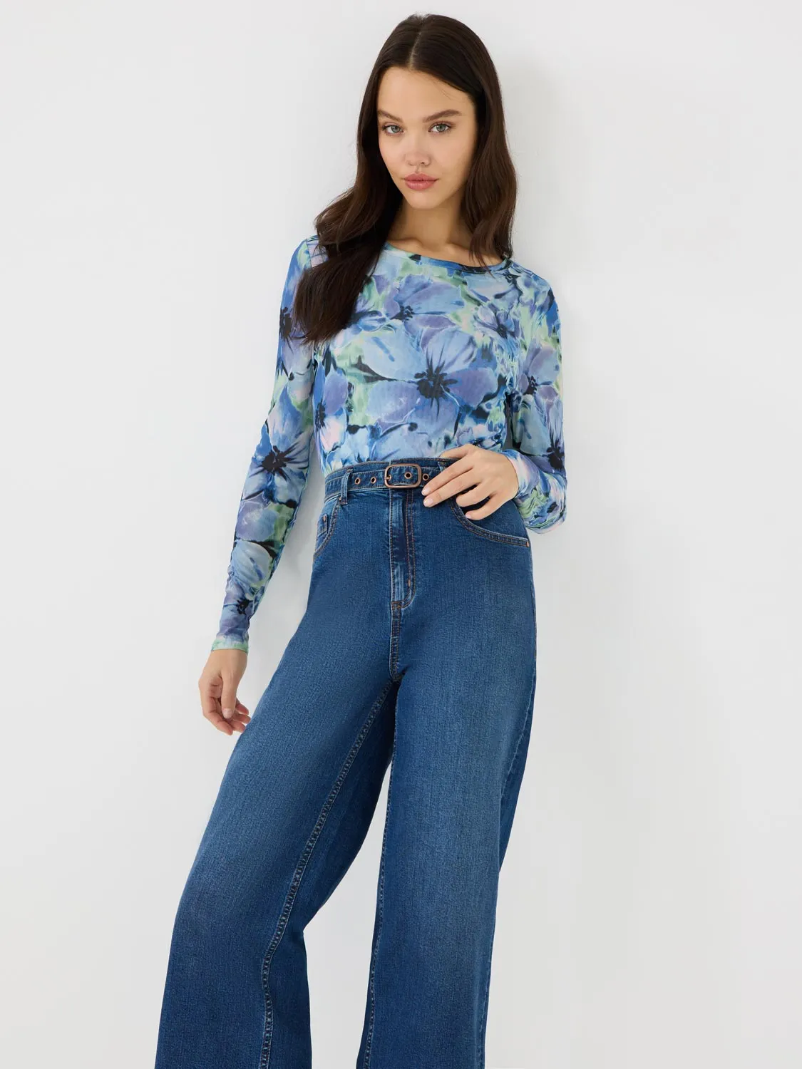 Floral Print Crew Neck Mesh Top sold by Suzy Shier product image thumbnail 2