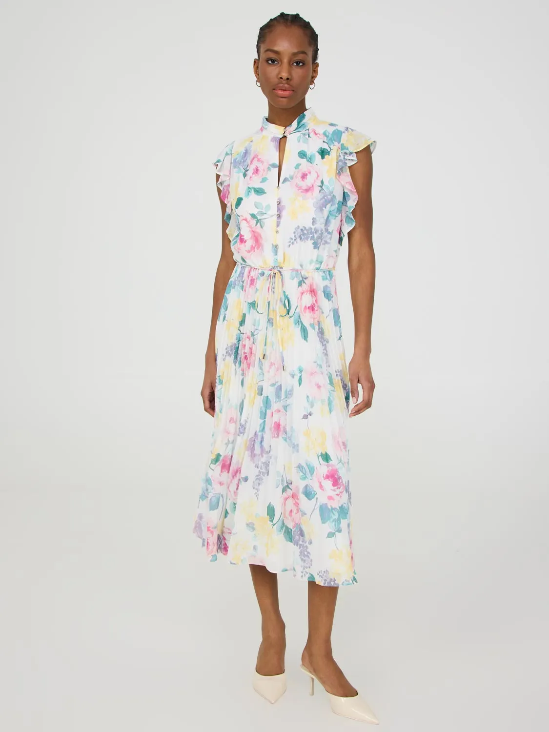 Printed Pleated Chiffon Dress With Ruffle Sleeves sold by Suzy Shier product image thumbnail 2
