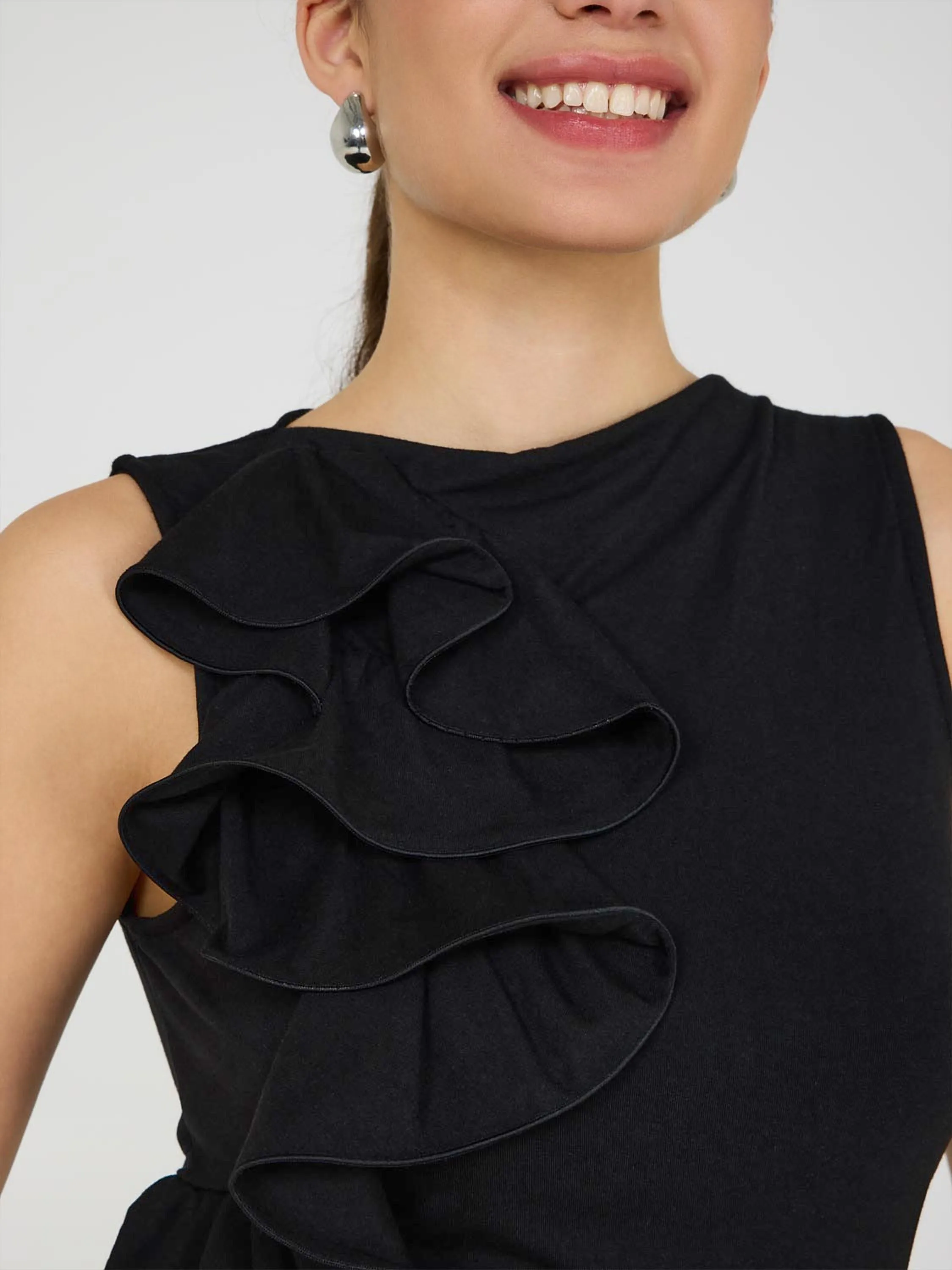 Sleeveless Ruffle Front Top sold by Suzy Shier product image thumbnail 4