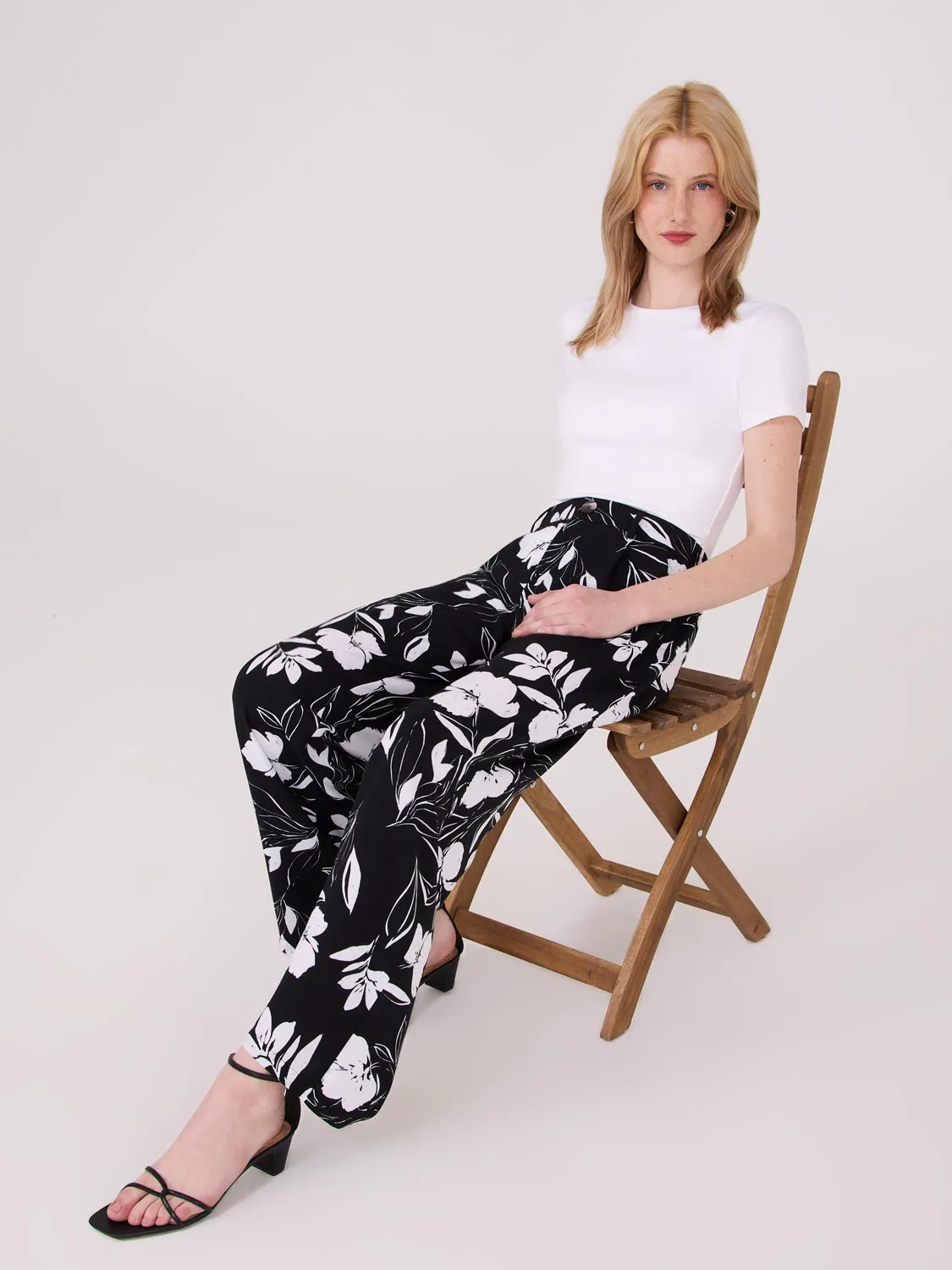 Printed Wide-Leg Mid-Rise Pants sold by Suzy Shier