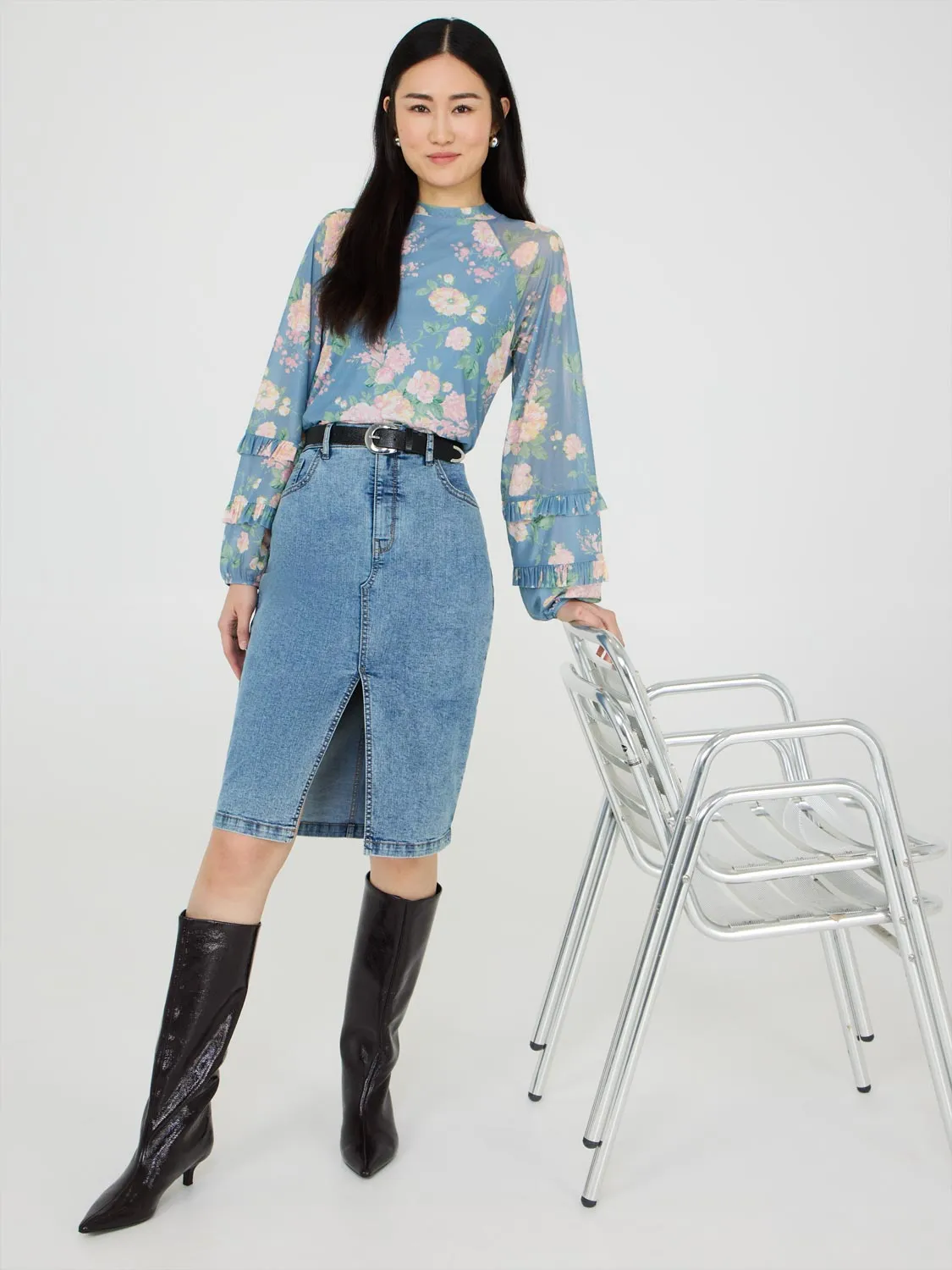 Floral Print Mesh Top With Ruffle Details sold by Suzy Shier product image thumbnail 3