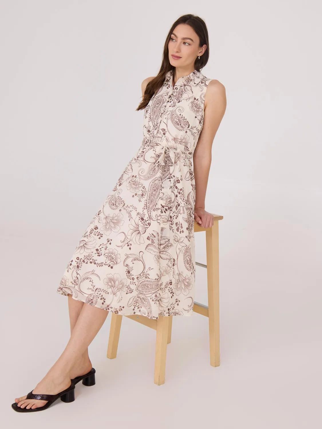 Sleeveless Chiffon Printed Midi Dress sold by Suzy Shier product image thumbnail 2