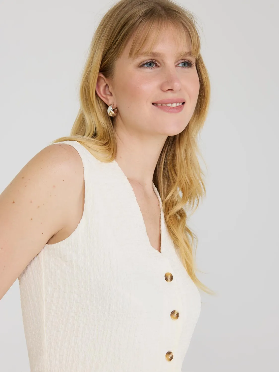 Textured Button-Up Vest sold by Suzy Shier product image thumbnail 2