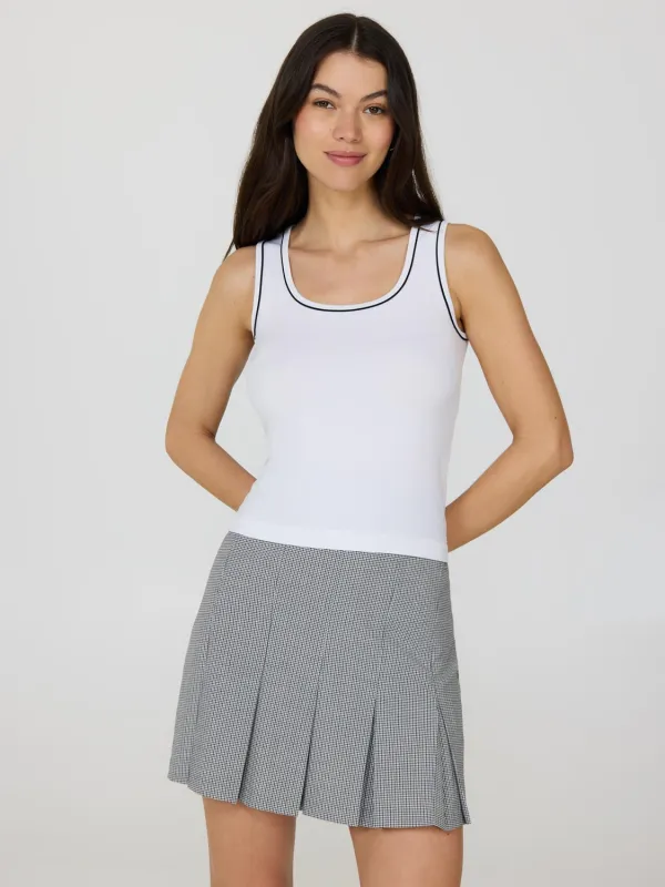 Contrast Trim Scoop Neck Tank Top sold by Suzy Shier