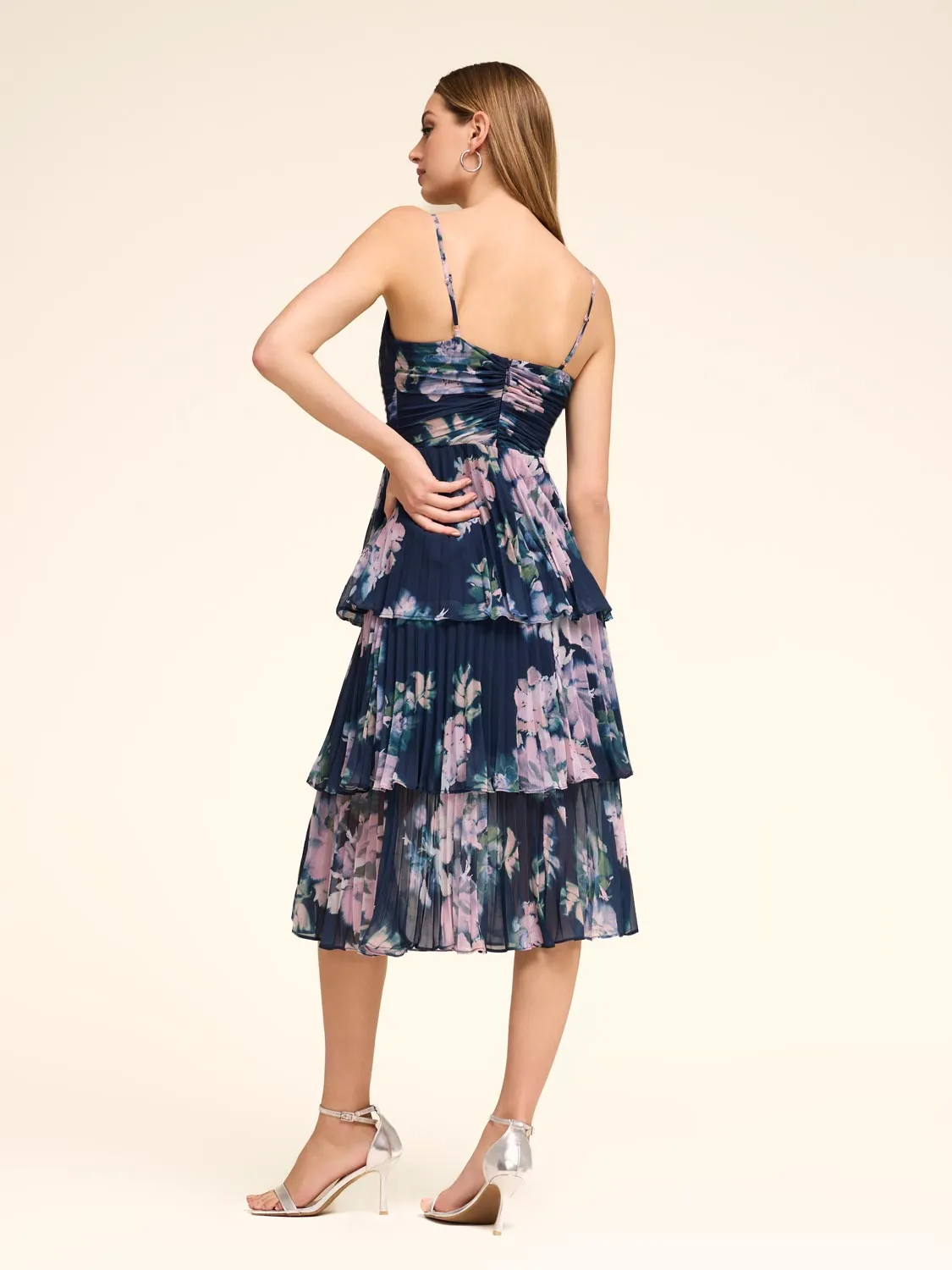 Tiered Floral Chiffon Midi Dress sold by Suzy Shier product image thumbnail 5