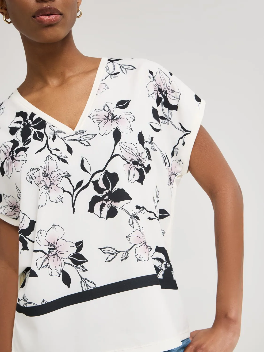 Satin Floral Border Print V-Neck Top sold by Suzy Shier product image thumbnail 2