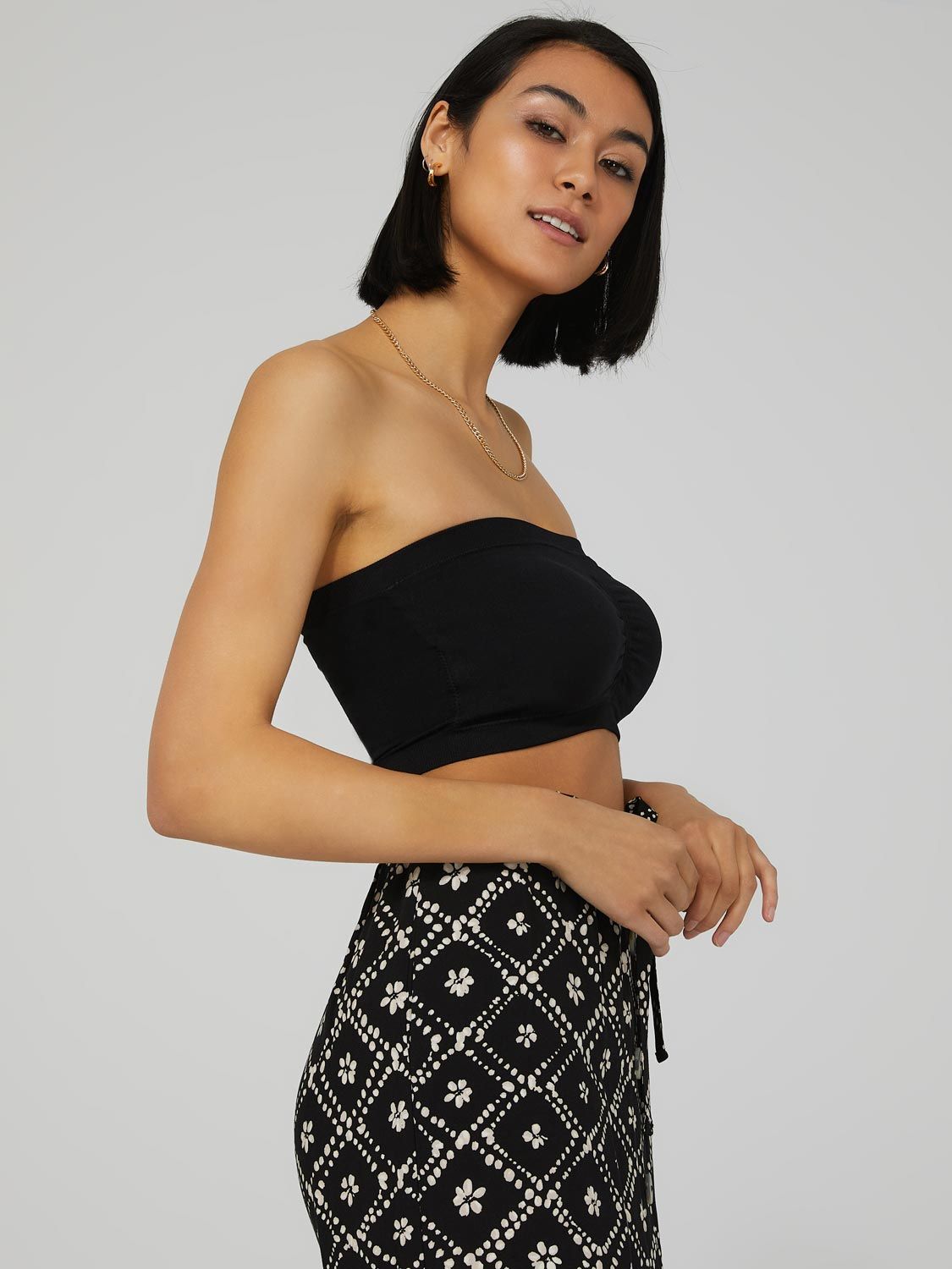 Microfiber Padded Bandeau sold by Suzy Shier product image thumbnail 3