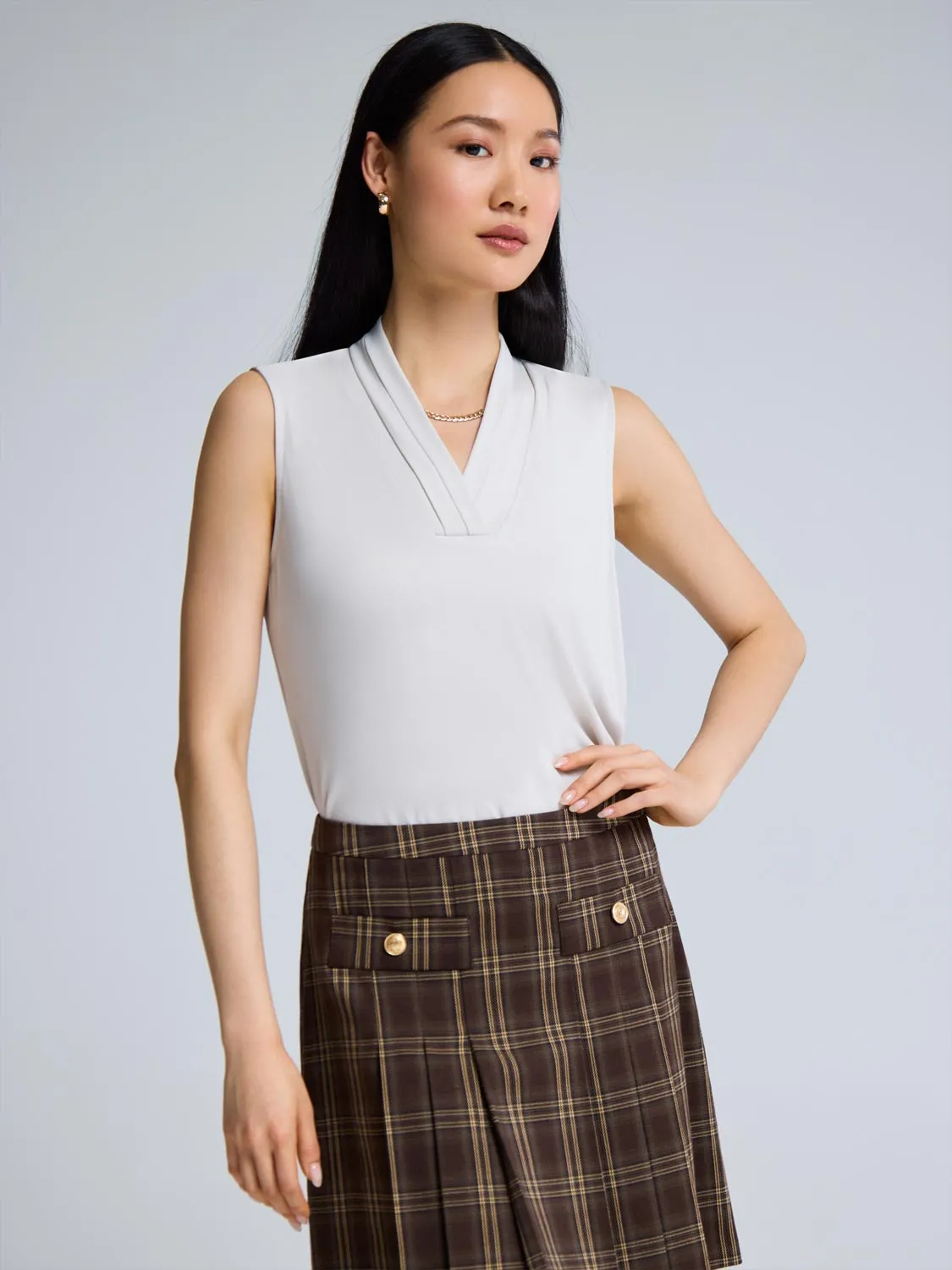 Sleeveless Pleated V-Neck Top sold by Suzy Shier product image thumbnail 4