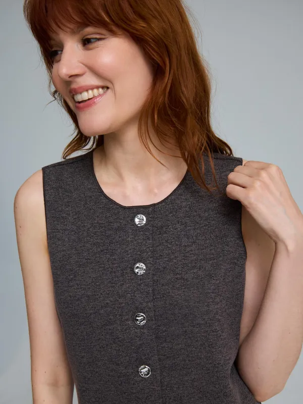 Button-Up Cropped Top sold by Suzy Shier