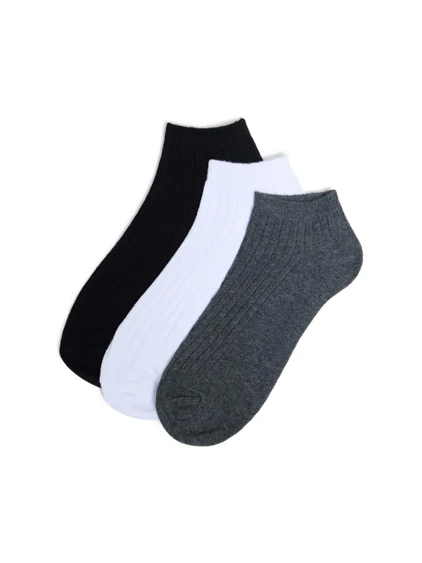 3-Pack Of Ribbed Ankle Socks sold by Suzy Shier