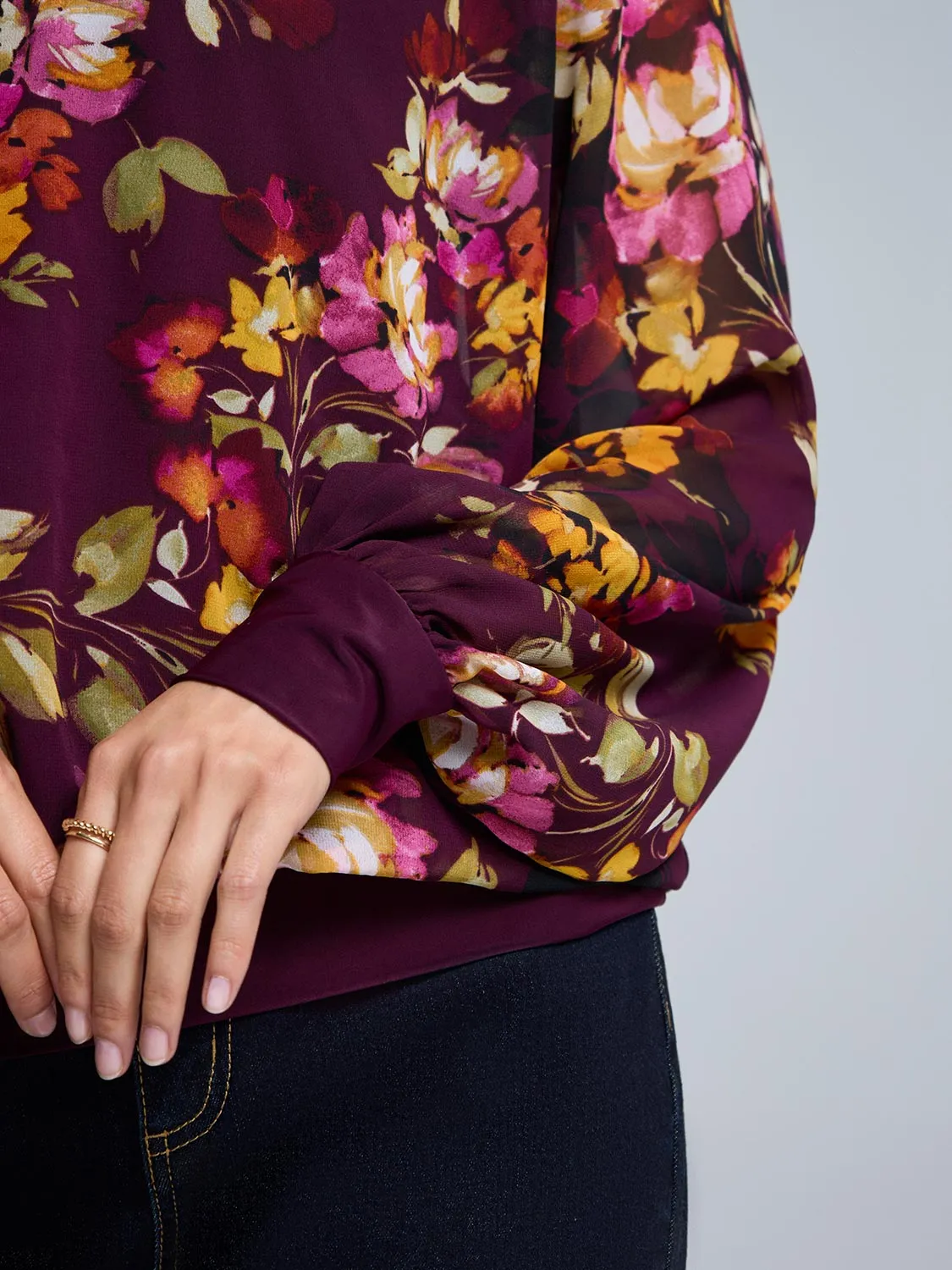 Floral Chiffon Popover Top sold by Suzy Shier product image thumbnail 3