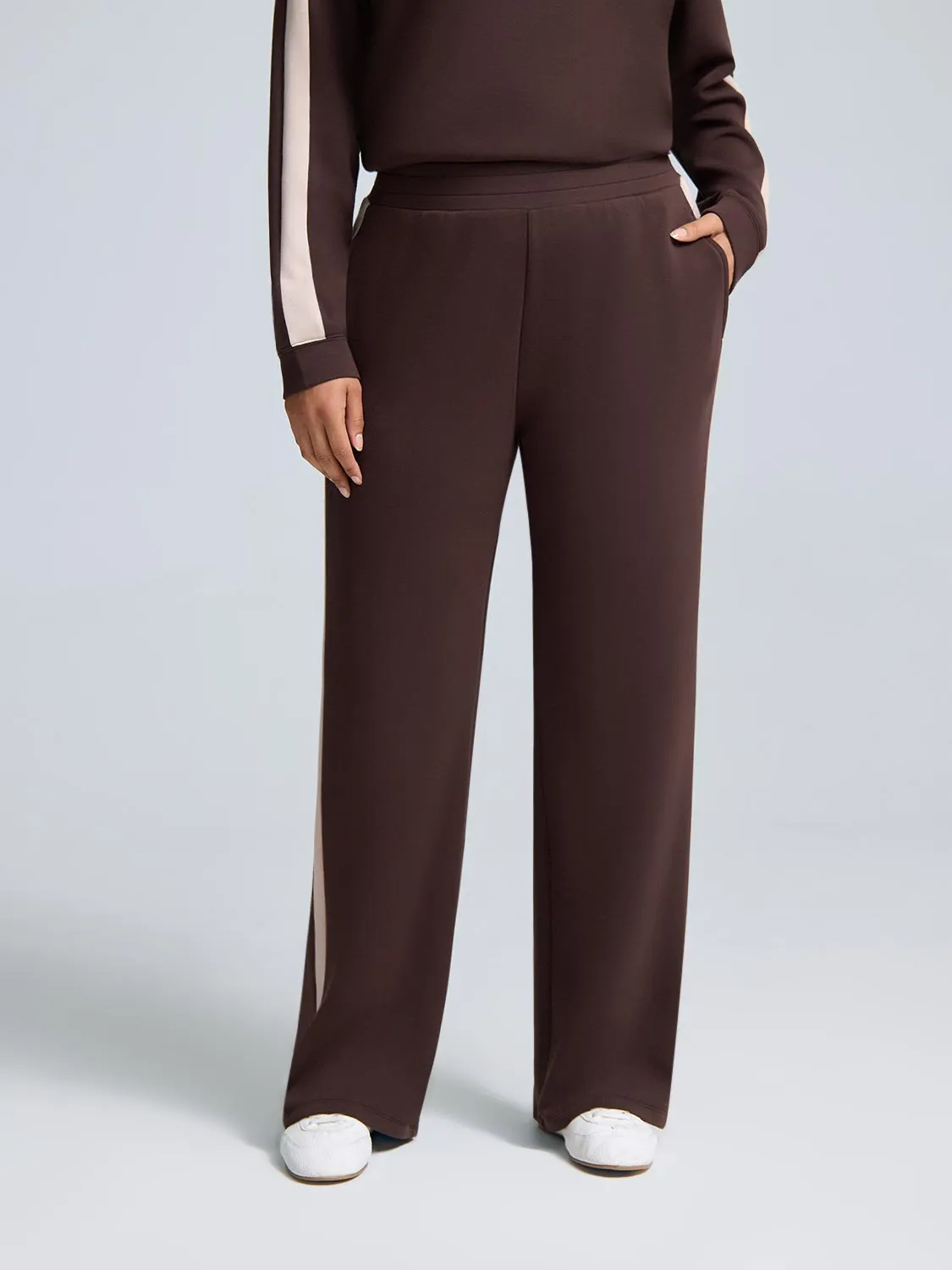 Cloud Fleece Contrast Stripe Wide-Leg Pants sold by Suzy Shier product image thumbnail 4