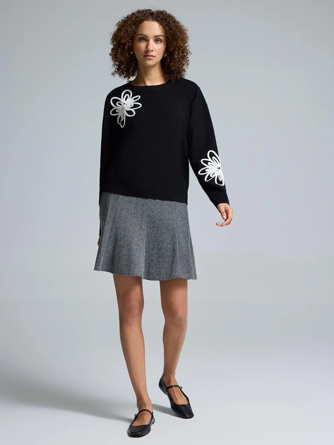 Contrast Floral Soutache Pullover Sweater sold by Suzy Shier product image thumbnail 2