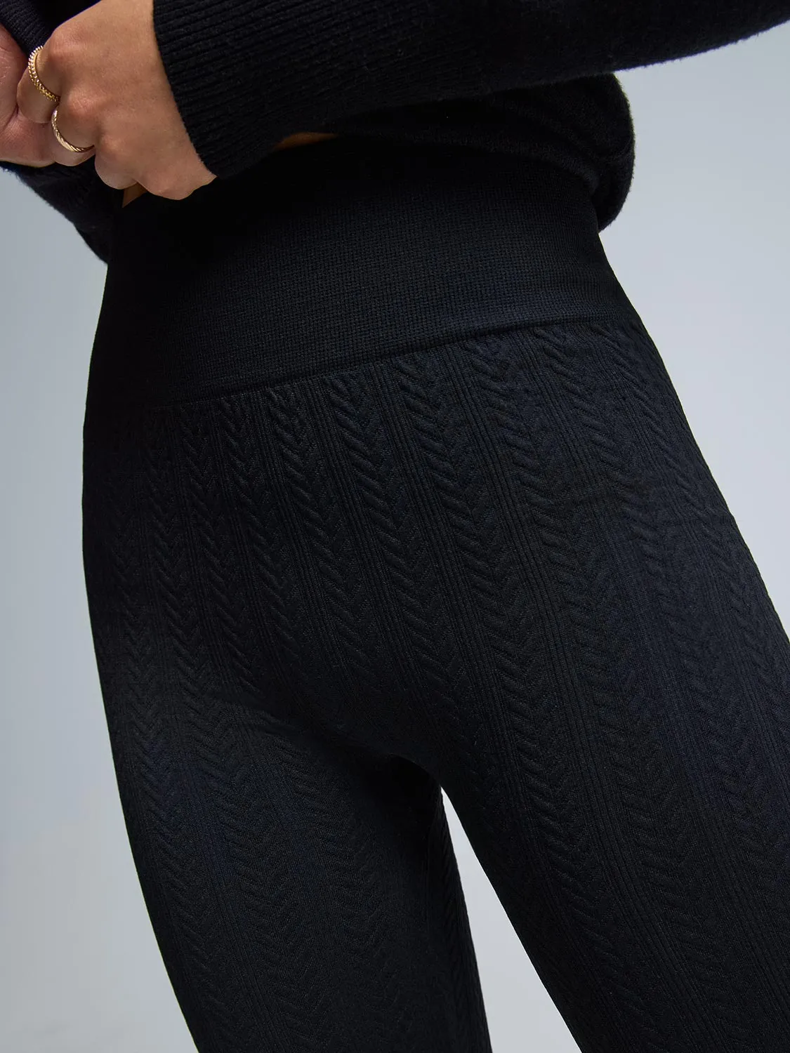 Cable Knit Fleece Lined Seamless Leggings sold by Suzy Shier product image thumbnail 3