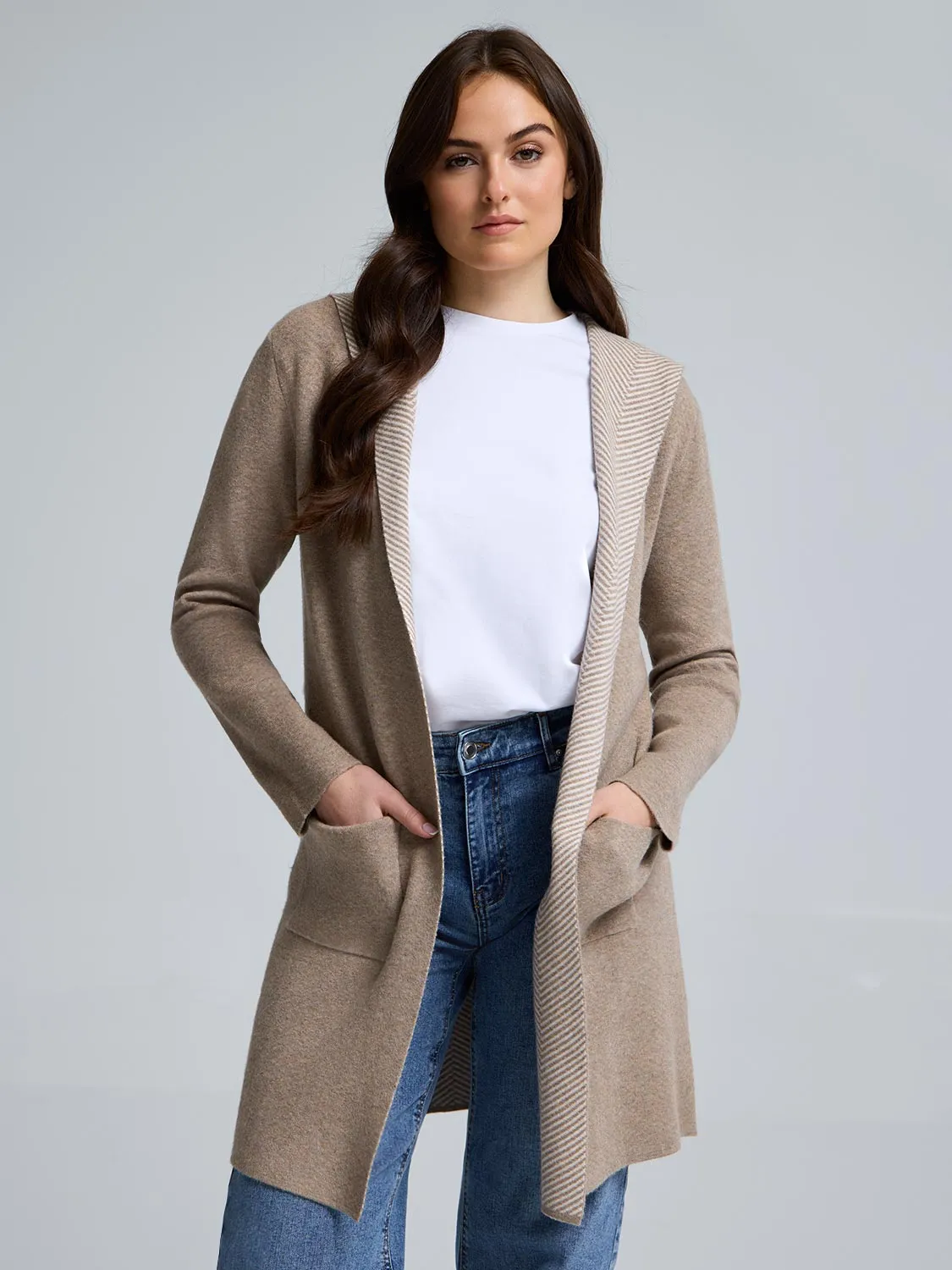 Hooded Jacquard Duster sold by Suzy Shier product image thumbnail 2